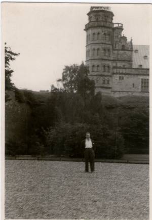 Trelles y el castillo de Krongborg (Dinamarca) de fondo.